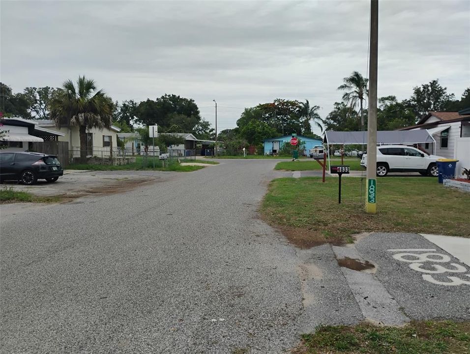 For Sale: $148,500 (3 beds, 2 baths, 850 Square Feet)