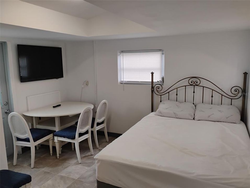 For Sale: $148,500 (3 beds, 2 baths, 850 Square Feet)