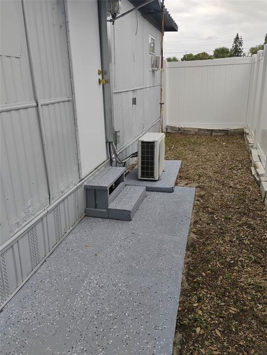For Sale: $148,500 (3 beds, 2 baths, 850 Square Feet)
