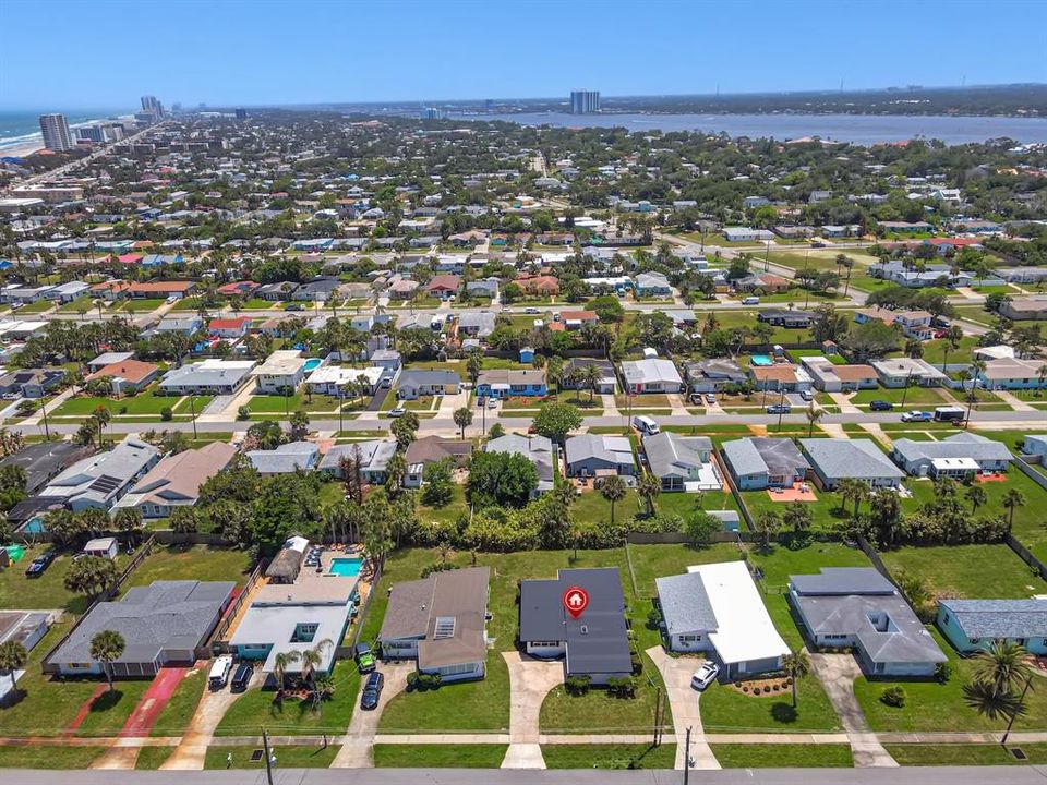 En Venta: $419,900 (2 camas, 2 baños, 1238 Pies cuadrados)