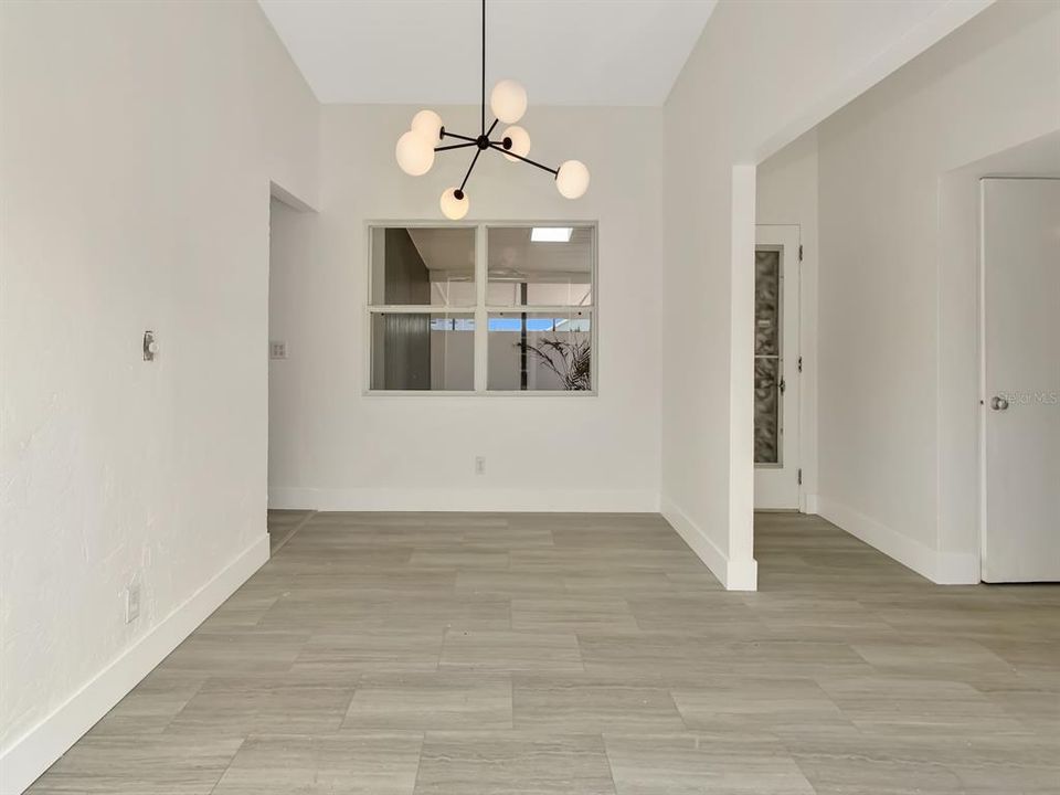 En Venta: $419,900 (2 camas, 2 baños, 1238 Pies cuadrados)