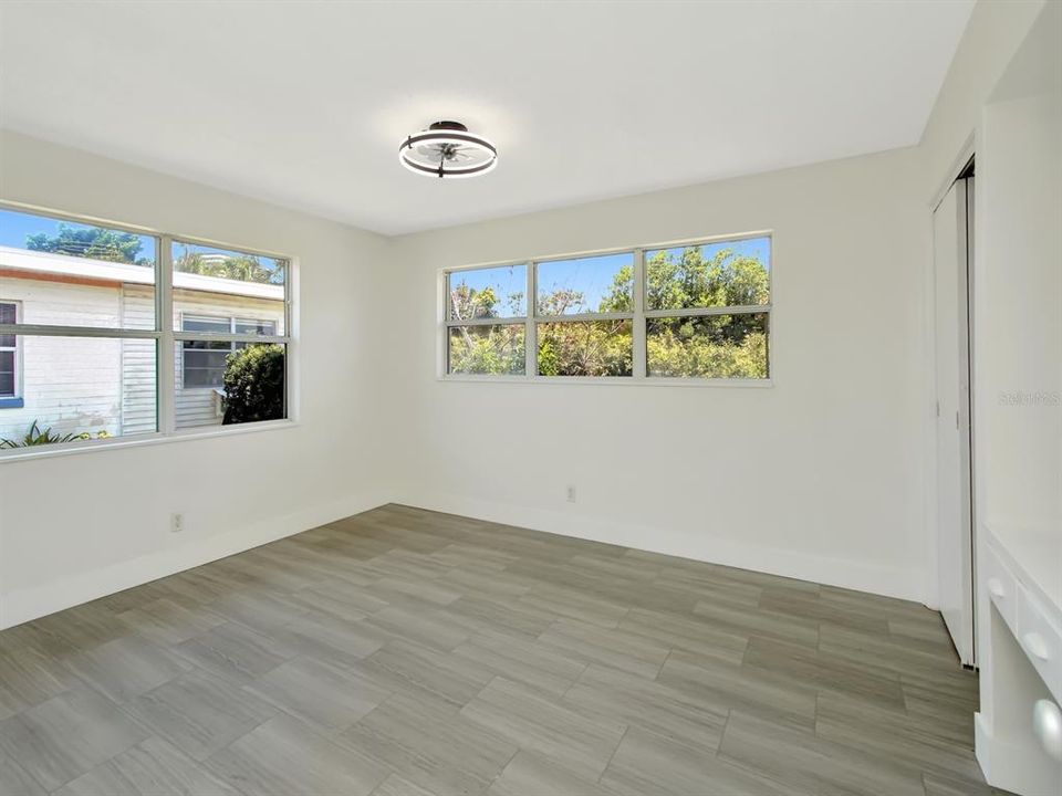 En Venta: $419,900 (2 camas, 2 baños, 1238 Pies cuadrados)