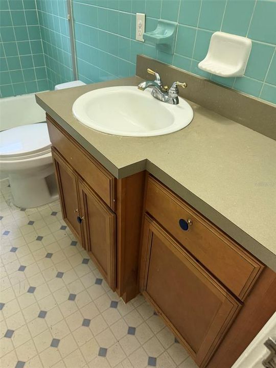 For Rent: $1,500 (1 beds, 1 baths, 600 Square Feet)
