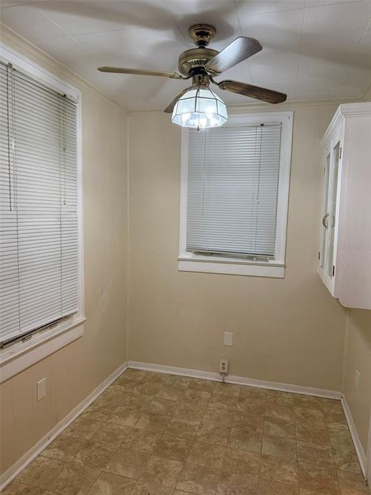 For Rent: $1,500 (1 beds, 1 baths, 600 Square Feet)