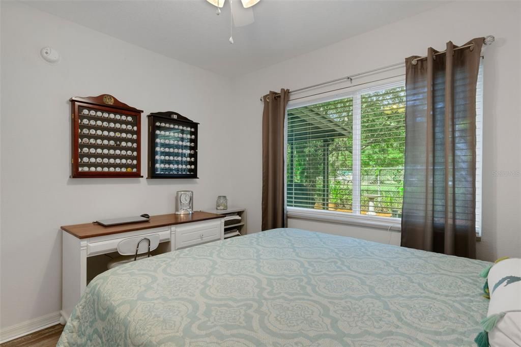 For Sale: $174,900 (2 beds, 2 baths, 880 Square Feet)