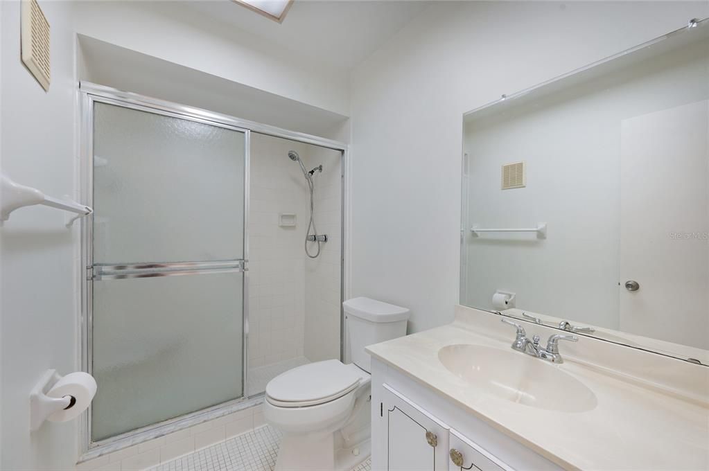 For Sale: $189,000 (2 beds, 2 baths, 1257 Square Feet)