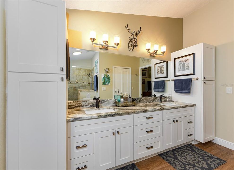 待售: $475,000 (3 贝兹, 2 浴室, 1796 平方英尺)