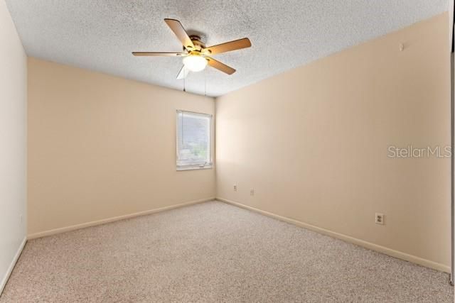 For Rent: $1,750 (2 beds, 1 baths, 748 Square Feet)