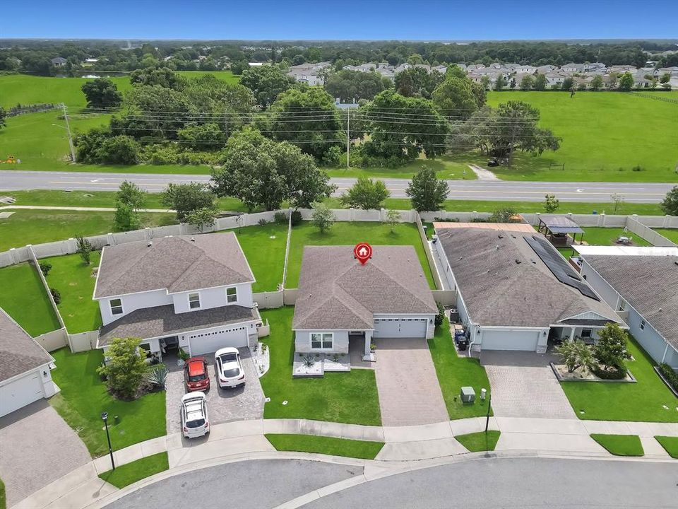 For Sale: $359,900 (3 beds, 2 baths, 1712 Square Feet)