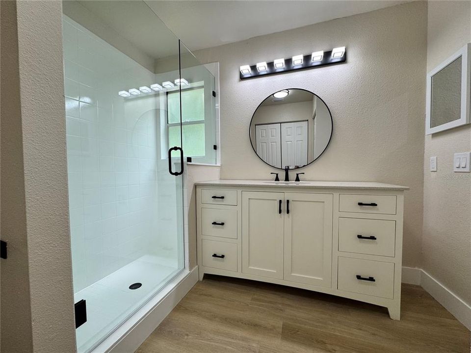 For Sale: $260,000 (2 beds, 2 baths, 1129 Square Feet)