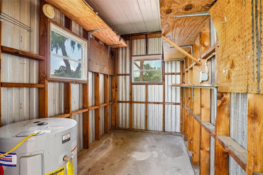 For Sale: $175,000 (2 beds, 2 baths, 1428 Square Feet)