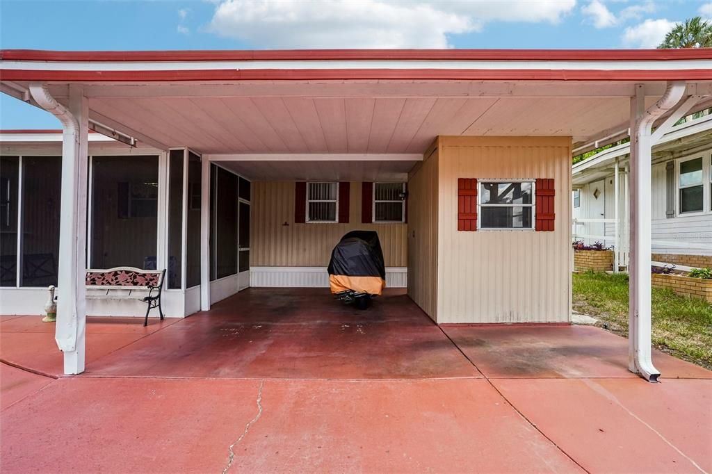 For Sale: $175,000 (2 beds, 2 baths, 1428 Square Feet)