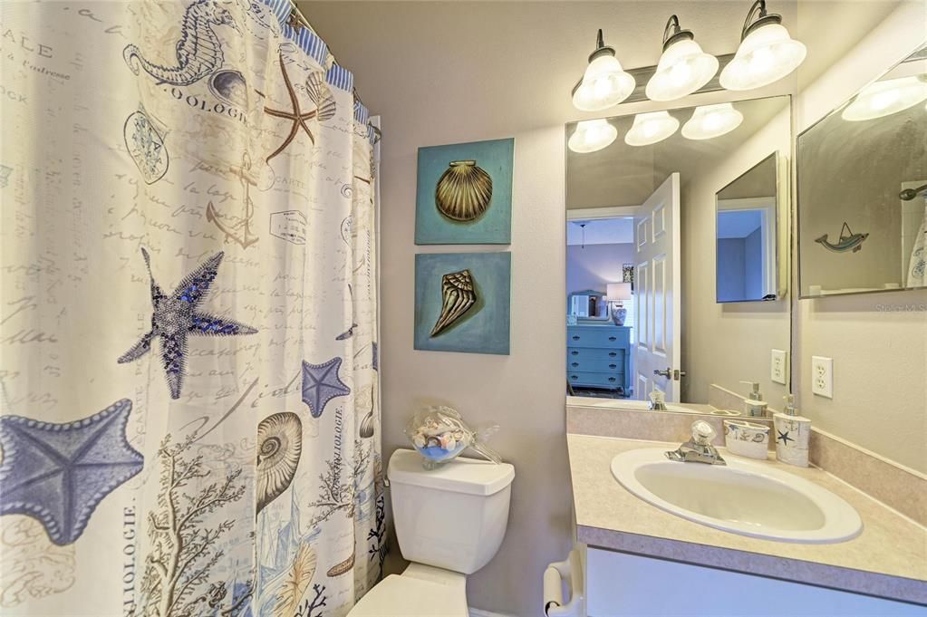 For Sale: $245,000 (2 beds, 2 baths, 1080 Square Feet)