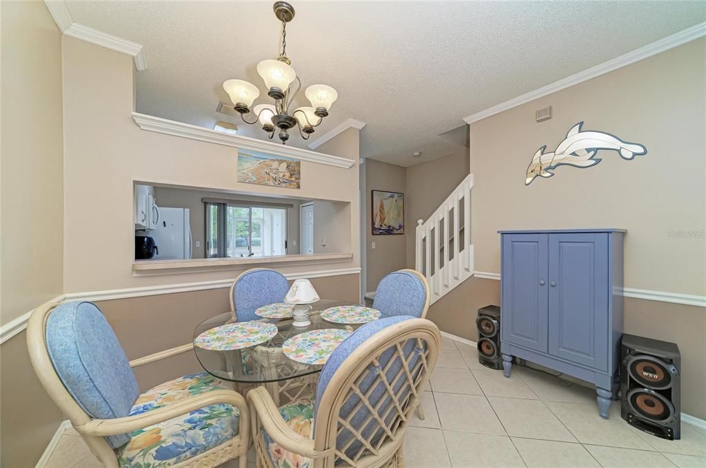 For Sale: $245,000 (2 beds, 2 baths, 1080 Square Feet)