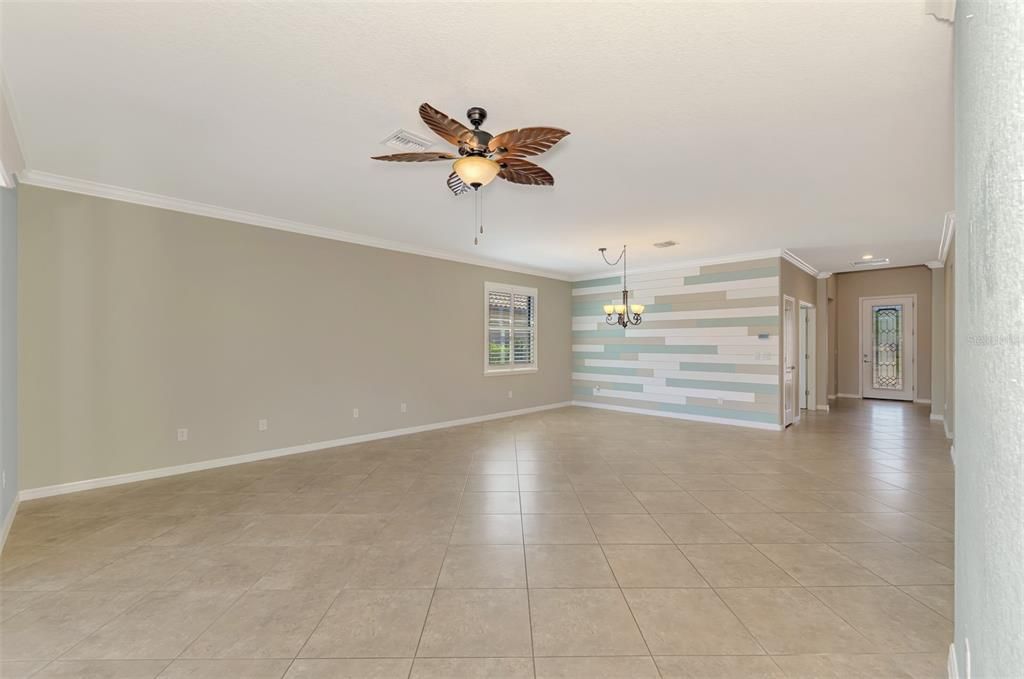 For Sale: $509,900 (3 beds, 3 baths, 2035 Square Feet)