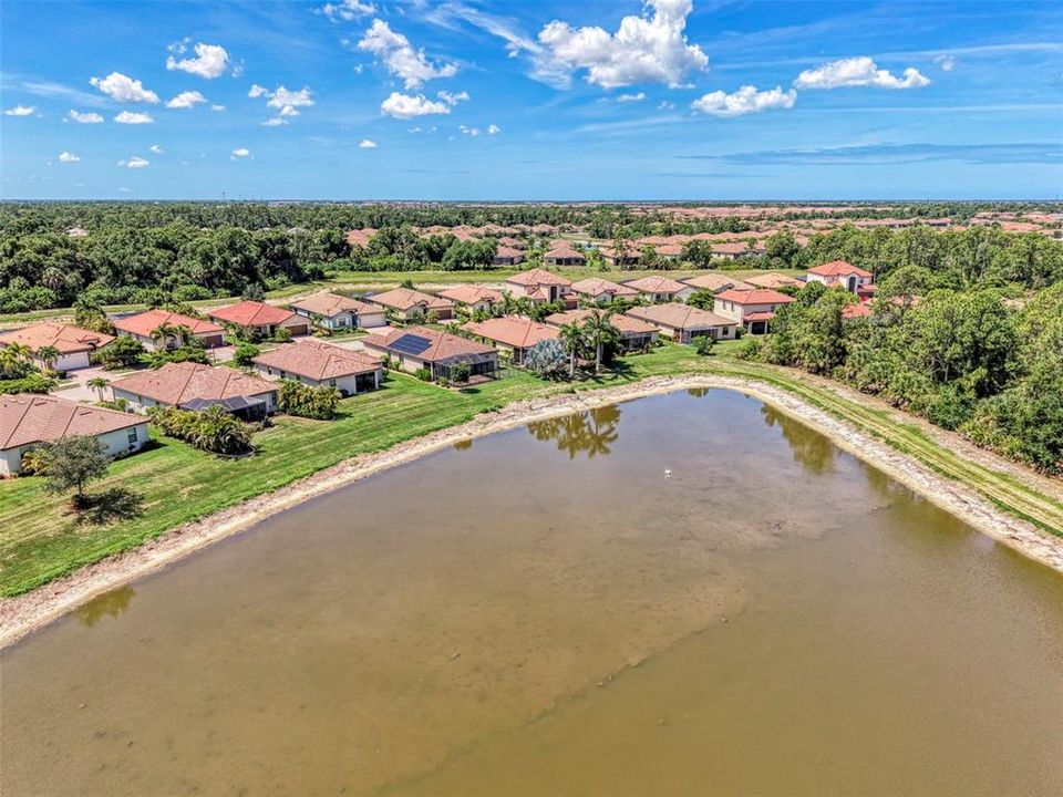 For Sale: $509,900 (3 beds, 3 baths, 2035 Square Feet)