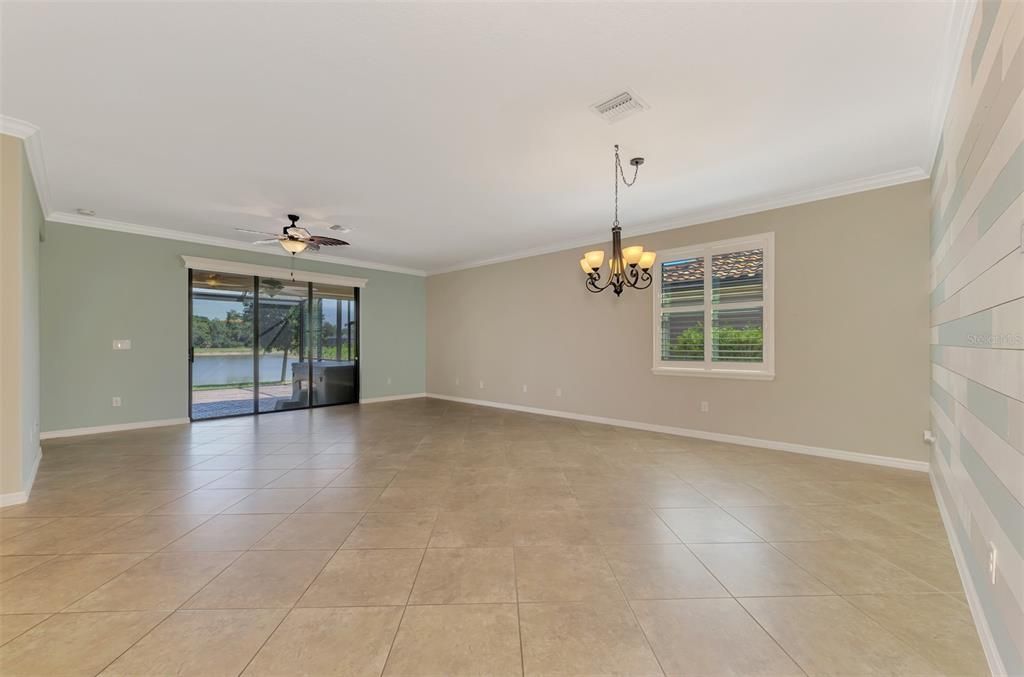 For Sale: $509,900 (3 beds, 3 baths, 2035 Square Feet)