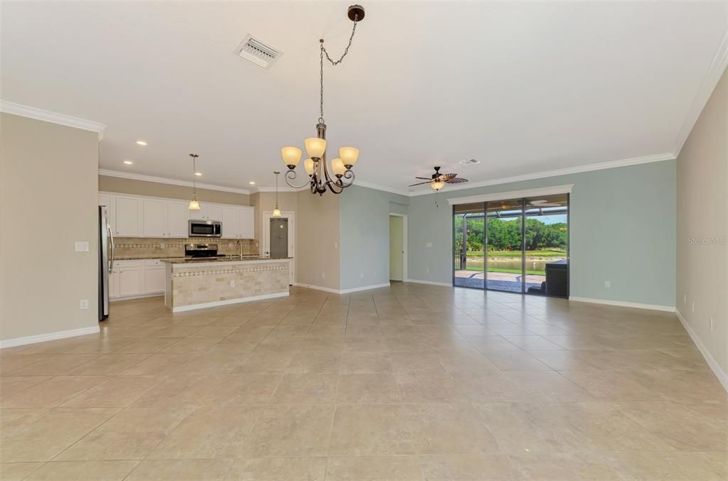 For Sale: $509,900 (3 beds, 3 baths, 2035 Square Feet)