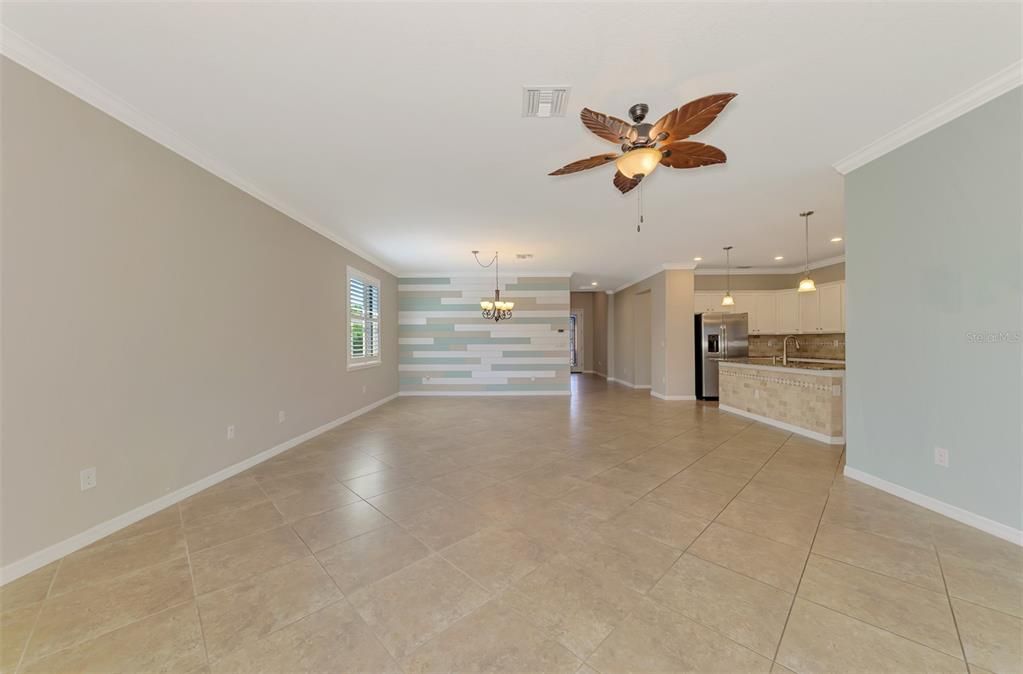 For Sale: $509,900 (3 beds, 3 baths, 2035 Square Feet)