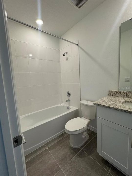 For Rent: $2,200 (3 beds, 2 baths, 1680 Square Feet)