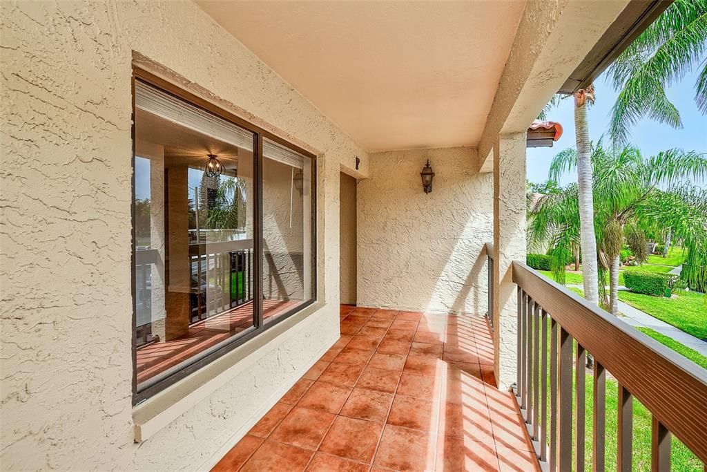 En Venta: $245,000 (2 camas, 2 baños, 1110 Pies cuadrados)
