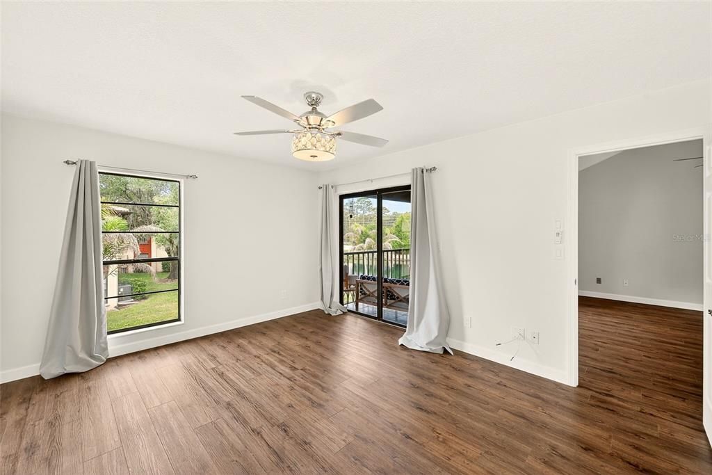 En Venta: $245,000 (2 camas, 2 baños, 1110 Pies cuadrados)