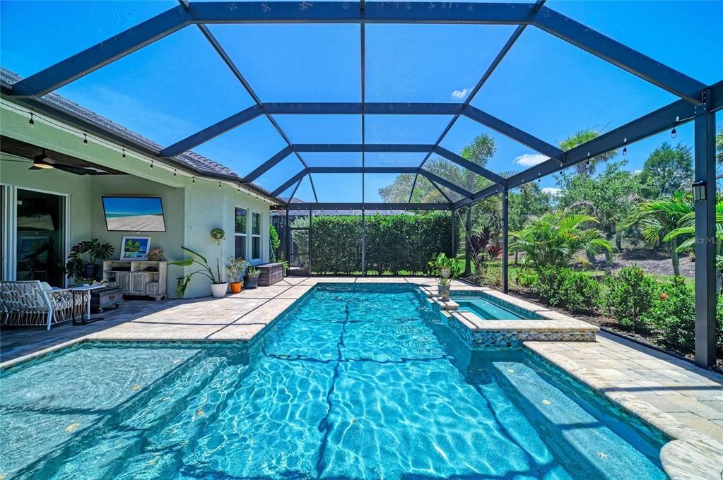 For Sale: $724,900 (4 beds, 2 baths, 2109 Square Feet)