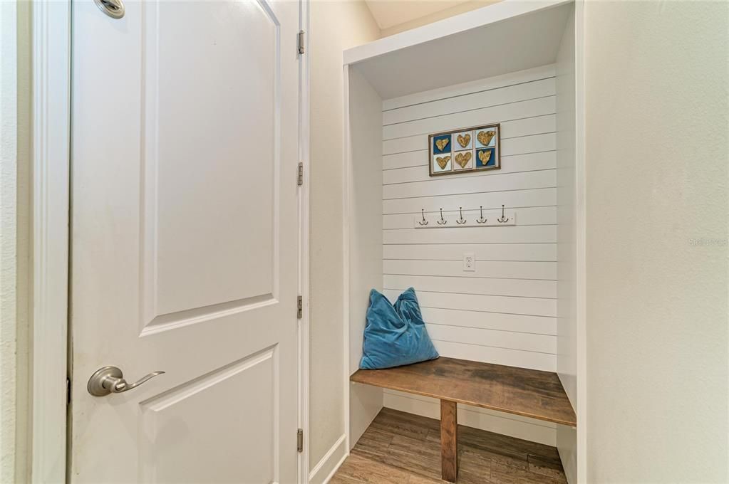 For Sale: $724,900 (4 beds, 2 baths, 2109 Square Feet)