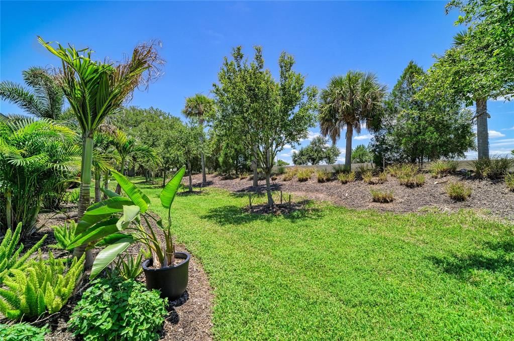 For Sale: $724,900 (4 beds, 2 baths, 2109 Square Feet)