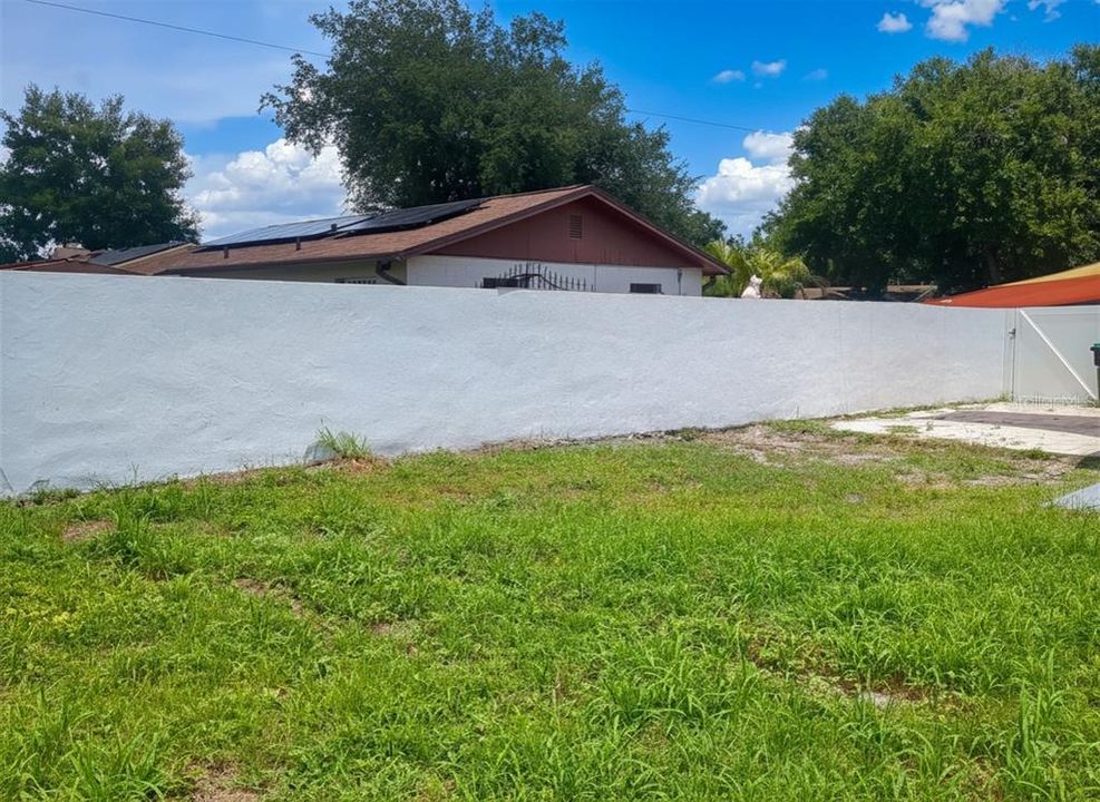 En Venta: $319,999 (4 camas, 3 baños, 1356 Pies cuadrados)