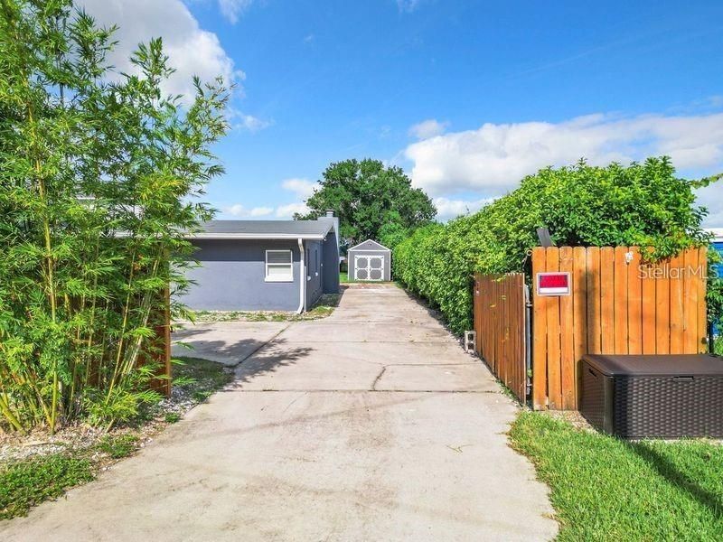 На продажу: $459,000 (3 спален, 2 ванн, 1818 Квадратных фут)