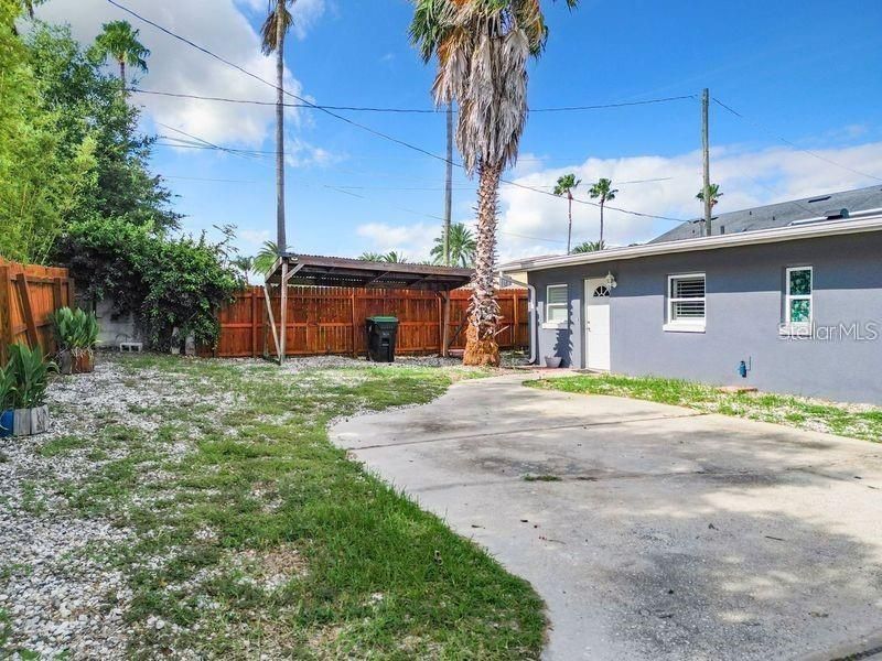На продажу: $459,000 (3 спален, 2 ванн, 1818 Квадратных фут)