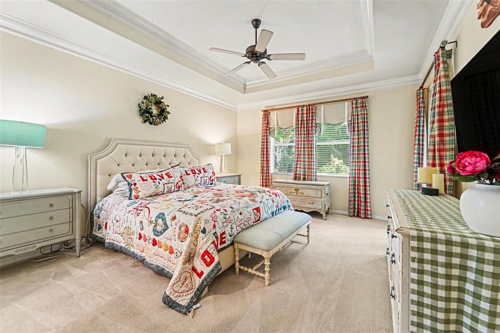 For Sale: $465,000 (3 beds, 2 baths, 2074 Square Feet)