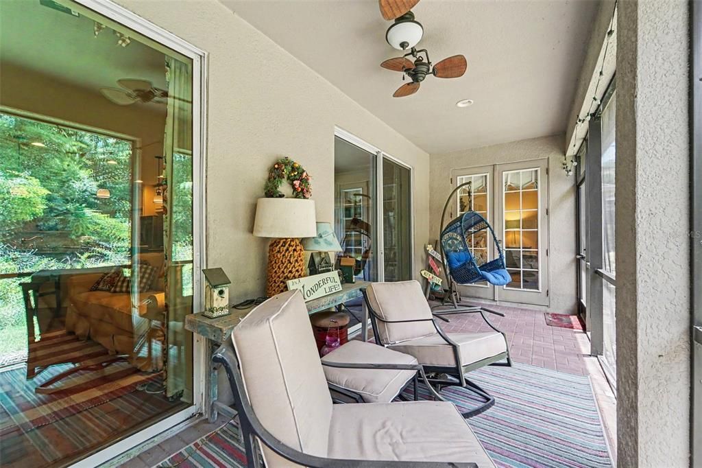 For Sale: $465,000 (3 beds, 2 baths, 2074 Square Feet)