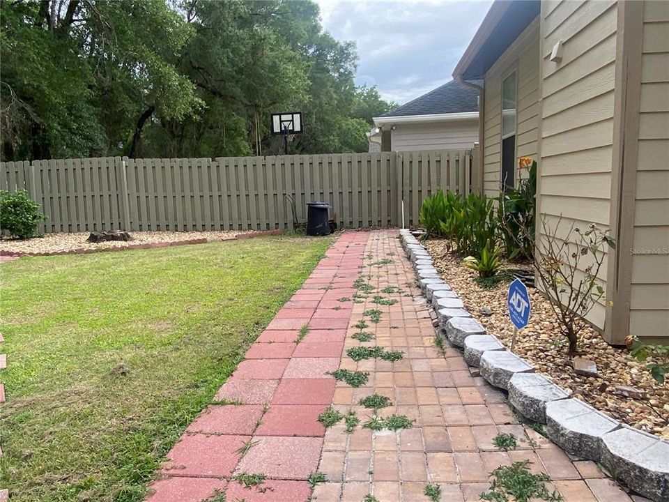 En Venta: $499,000 (4 camas, 3 baños, 2637 Pies cuadrados)
