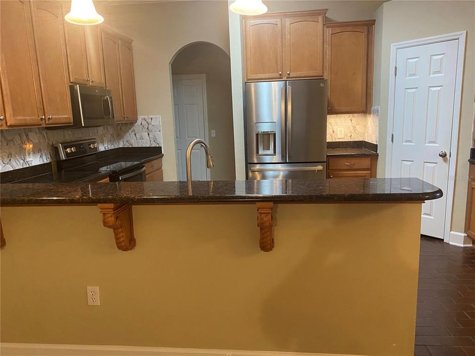 En Venta: $499,000 (4 camas, 3 baños, 2637 Pies cuadrados)