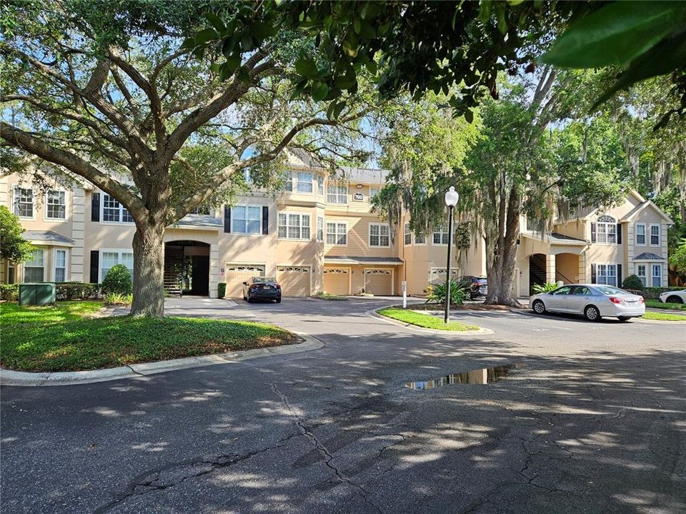 For Sale: $168,000 (2 beds, 2 baths, 1138 Square Feet)