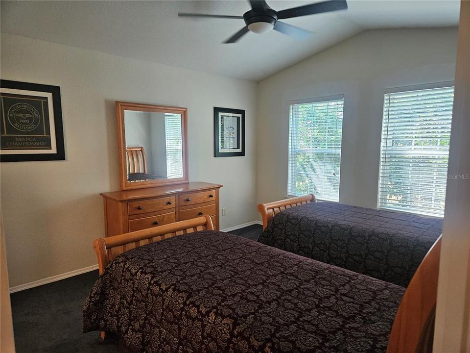 For Sale: $168,000 (2 beds, 2 baths, 1138 Square Feet)