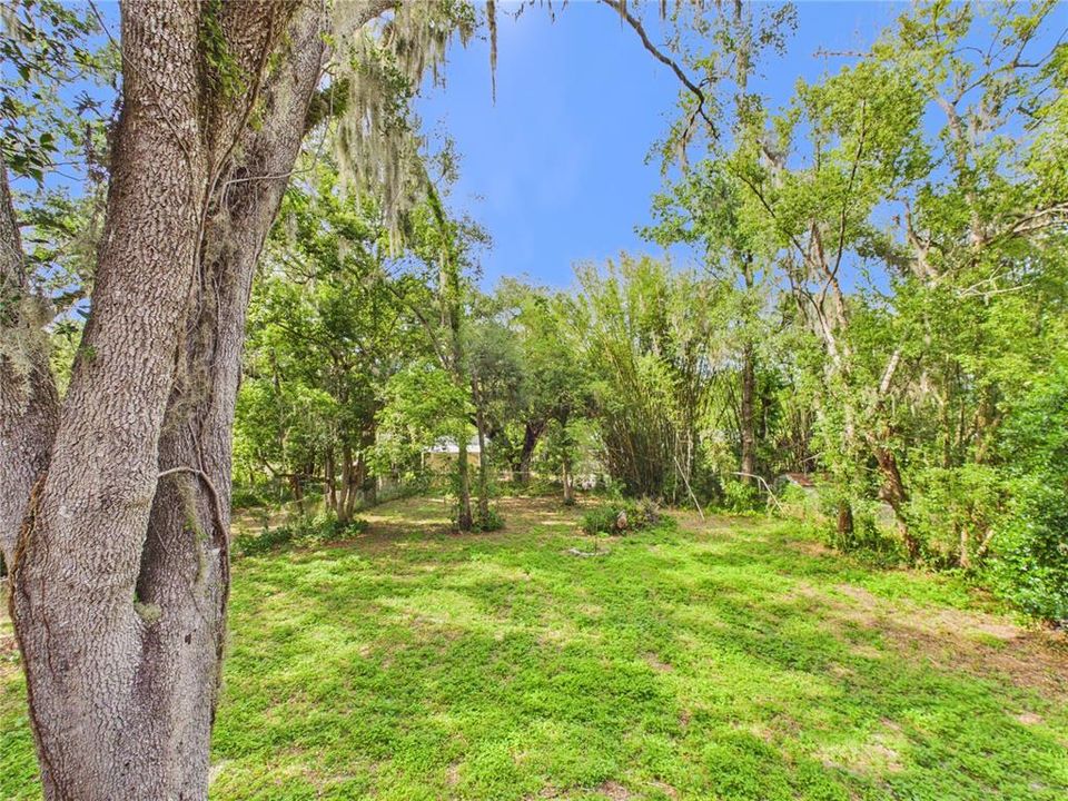 For Sale: $315,000 (4 beds, 2 baths, 1528 Square Feet)