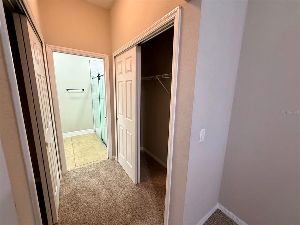 For Rent: $2,000 (3 beds, 2 baths, 1926 Square Feet)