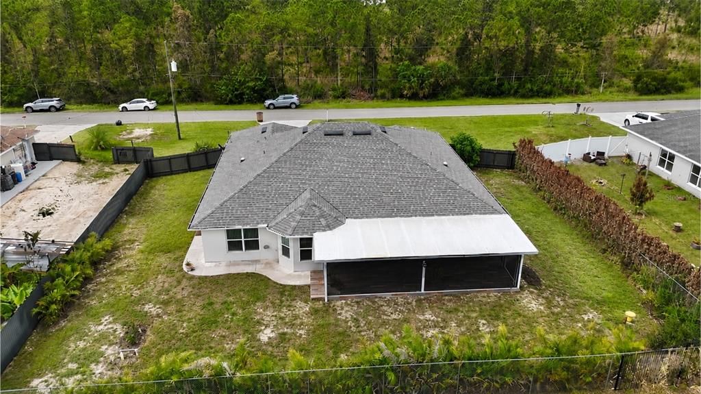 For Sale: $369,900 (4 beds, 2 baths, 2335 Square Feet)