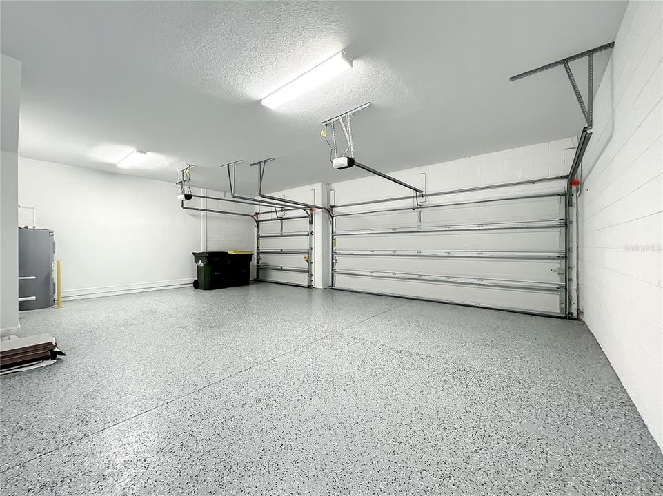 For Rent: $4,999 (6 beds, 4 baths, 4170 Square Feet)