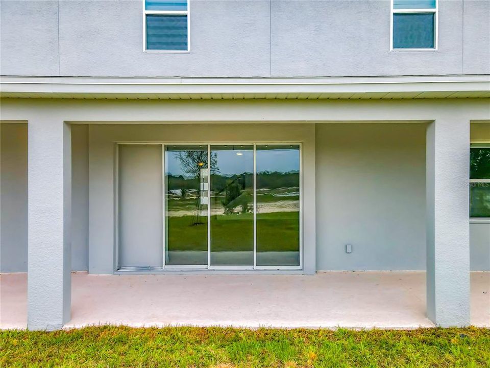 For Rent: $4,999 (6 beds, 4 baths, 4170 Square Feet)