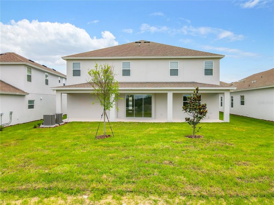 For Rent: $4,999 (6 beds, 4 baths, 4170 Square Feet)