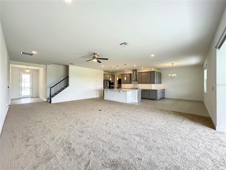 For Rent: $4,999 (6 beds, 4 baths, 4170 Square Feet)