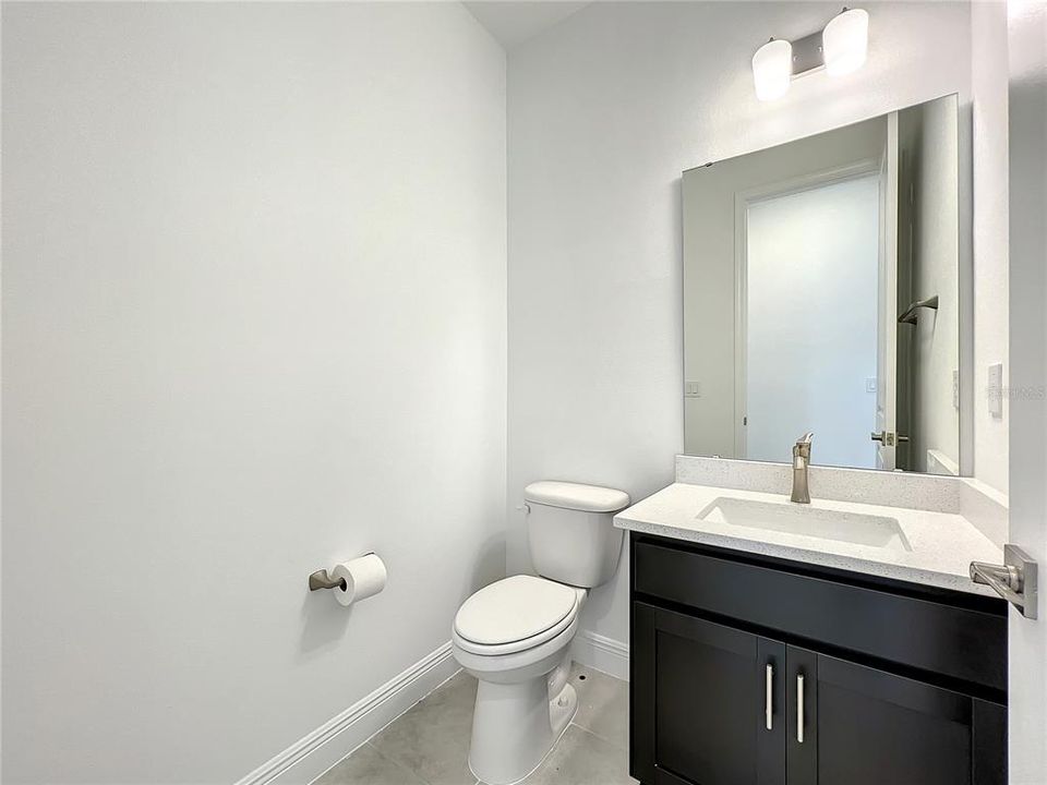 For Rent: $4,999 (6 beds, 4 baths, 4170 Square Feet)