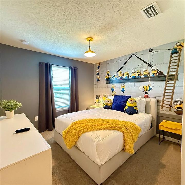 For Sale: $428,000 (5 beds, 4 baths, 2265 Square Feet)