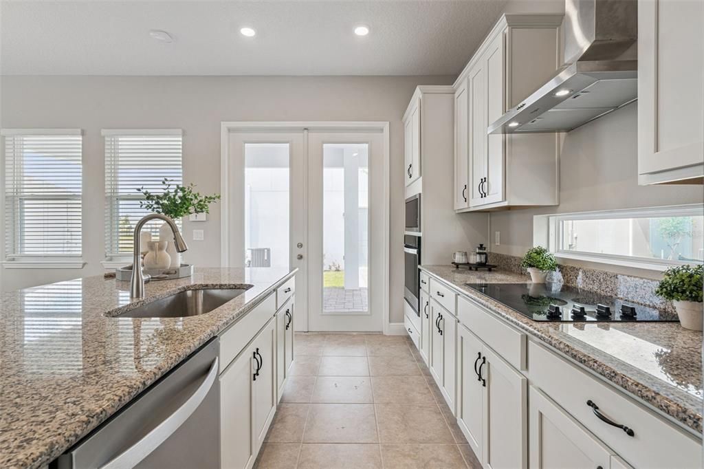 For Sale: $719,900 (4 beds, 3 baths, 2385 Square Feet)