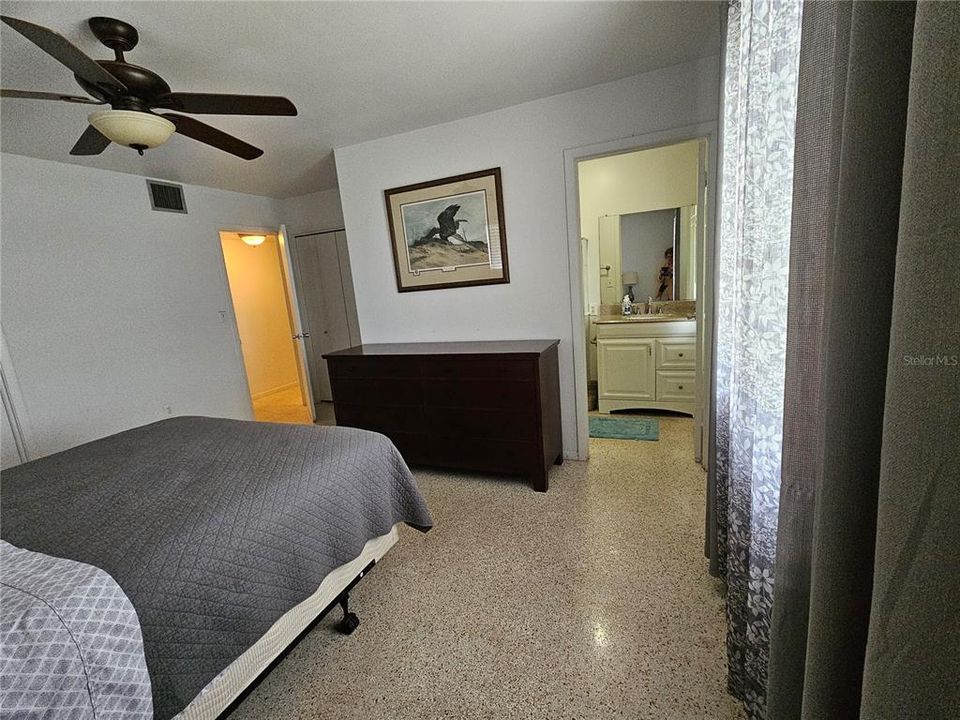 En Renta: $1,995 (2 camas, 2 baños, 1550 Pies cuadrados)