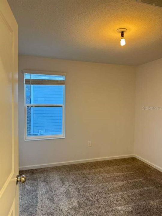 В аренду: $2,350 (4 спален, 2 ванн, 2040 Квадратных фут)